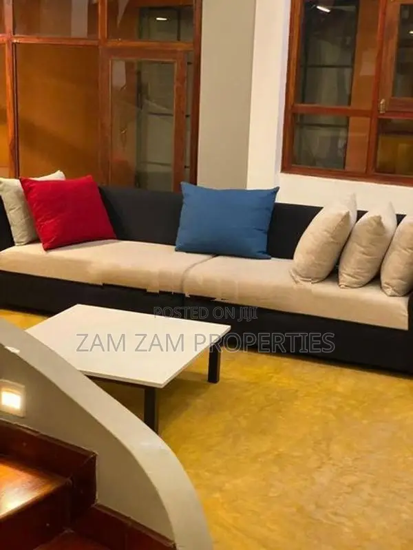 Modern House For Sale In Maharagama Ref ZA975