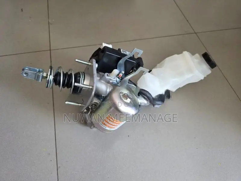 Nissan X Trail T32 ABS module and Motor