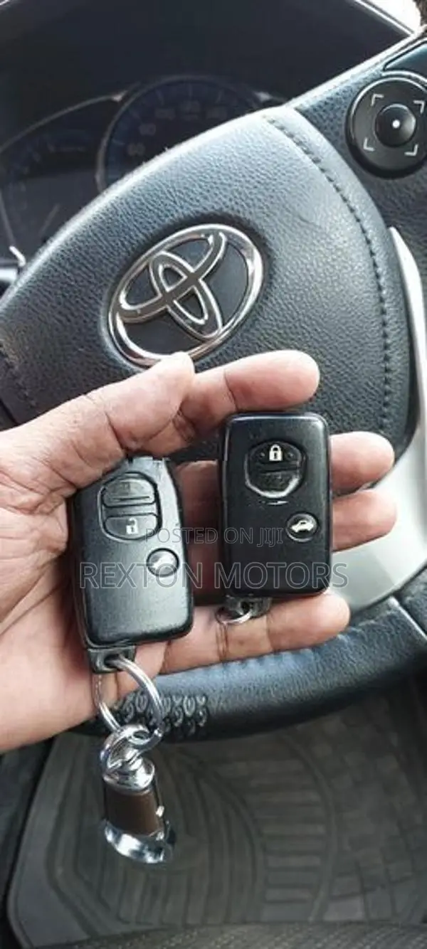 Toyota Axio Smart Key