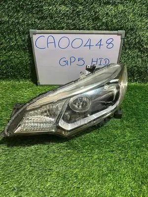 Honda Fit (GP5) Head Light