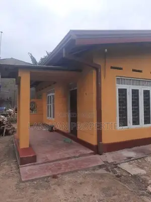 Land for Sale in Boralesgamuwa Pirivena Road