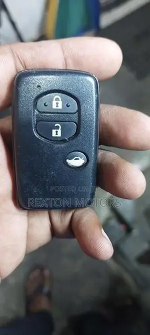Toyota Axio Smart Key