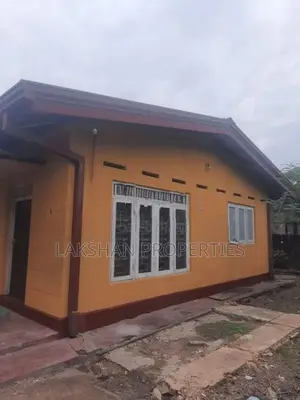 Land for Sale in Boralesgamuwa Pirivena Road