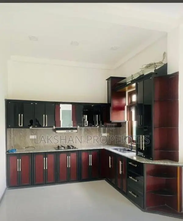 Brand New House For Sale In Piliyandala