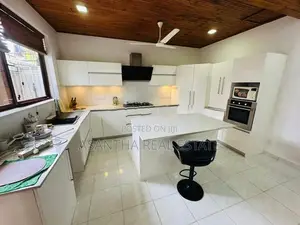 (ARN629) 02 Story House & 15 P sale At Elhena Road Maharagama