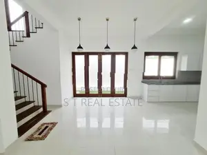 Modern Luxury Three Story House For Sale In Kottawa
