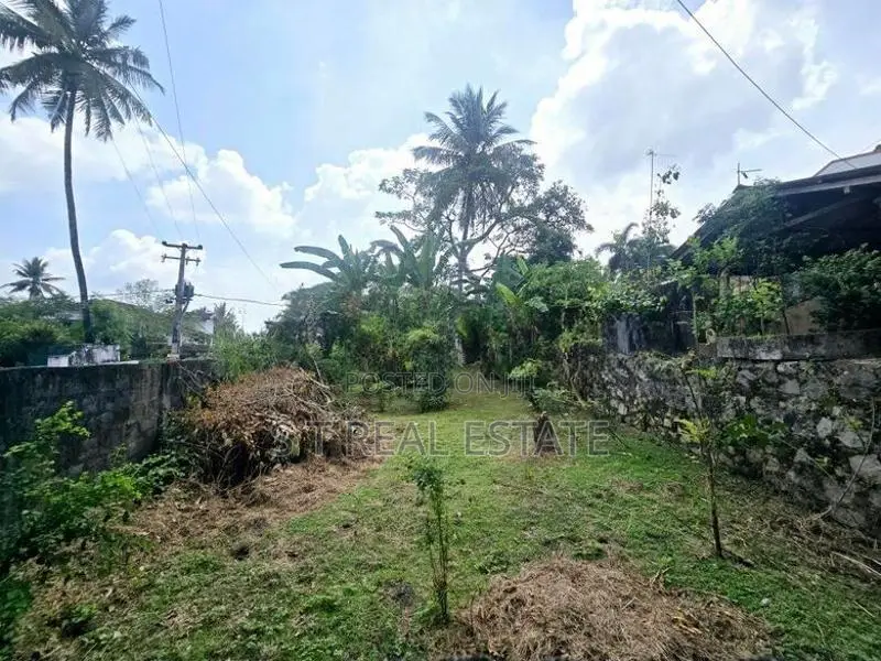 21.24P Residential Land for Sale in Beddagana