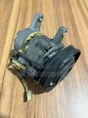 Daihatsu Hijet 320 AC Compressor