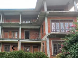 Embilipitiya : New 15 BR Lake Front Beautiful Hotel For Sale