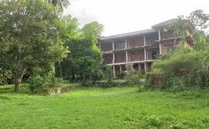 Embilipitiya : New 15 BR Lake Front Beautiful Hotel For Sale