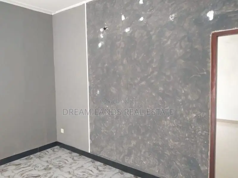 7 Bed House for Sale in Kiribathgoda (SP277)