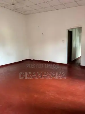 Land with Two Storey House for Sale Battaramulla Ds 1155