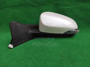 Toyota Vitz Ksp130 Left Side Mirror