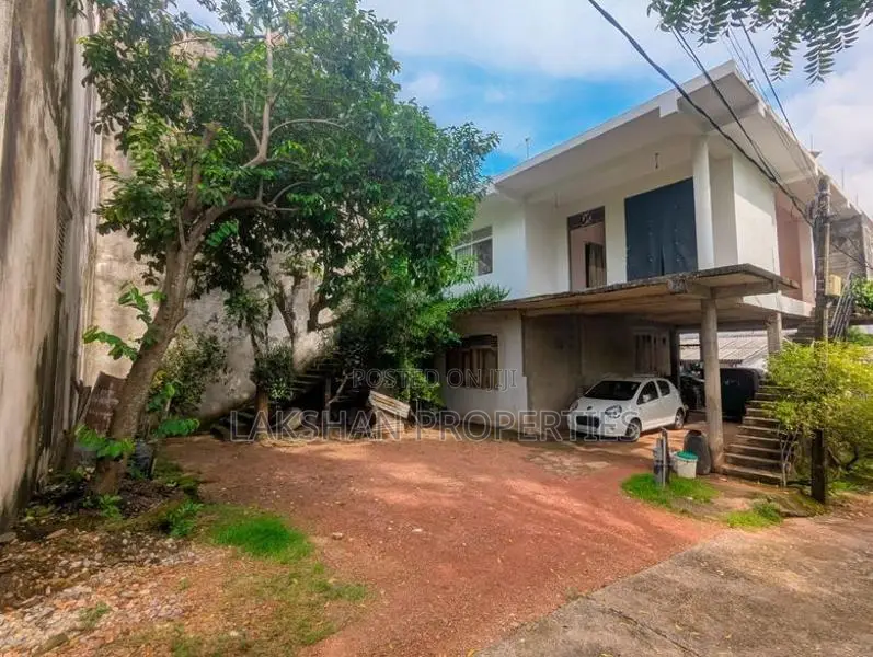 House For Sale In Boralesgamuwa Pepiliyana