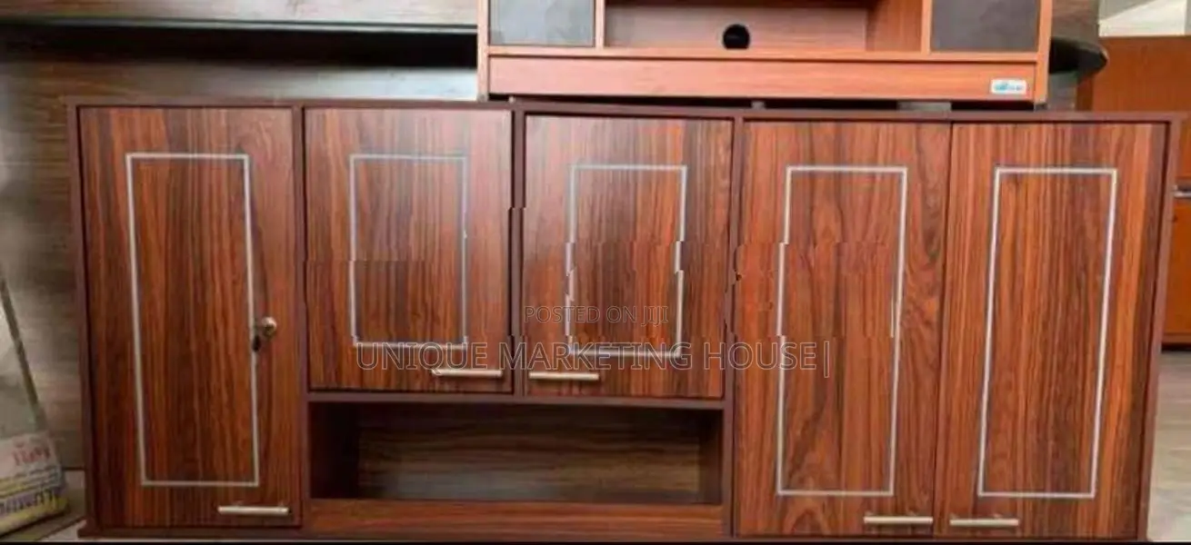 Modern 5 Ft Ready Made Pantry Cupboards