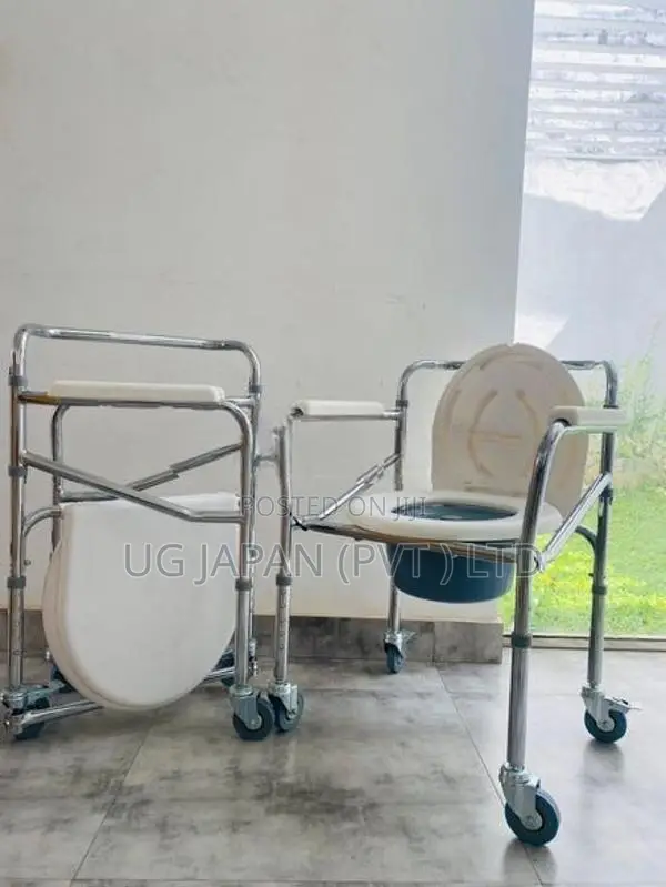 Commode Chair With Wheel Foldable