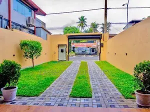 Luxury Three Story House For Sale In Boralesgamuwa werahera