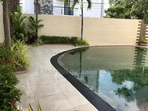 Luxury House For Sale In Kohuwala