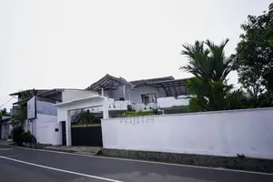 Two Storey House for Sale in Talawatugoda