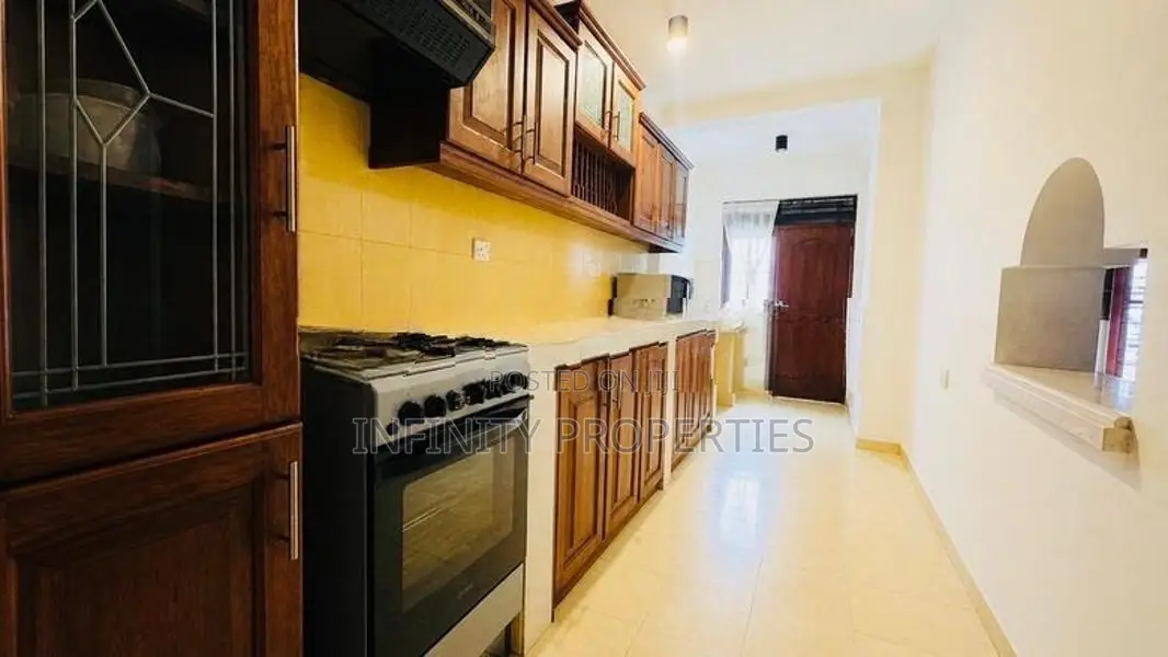 03 Story modern House for Sale at 100 M to Temple Road Maharagama