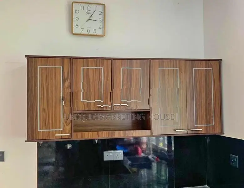 Modern 5ft R/m Design Pantry Cupboard