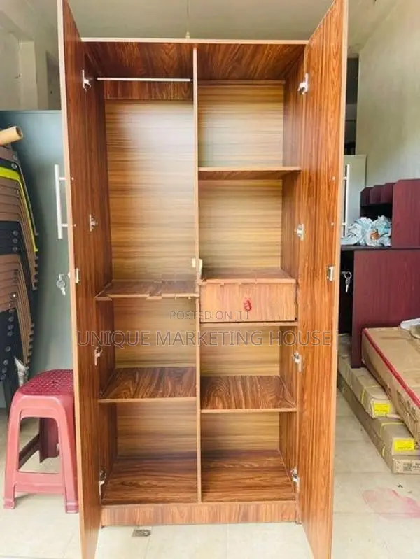 Modern 2D Side Hanging Wardrobe