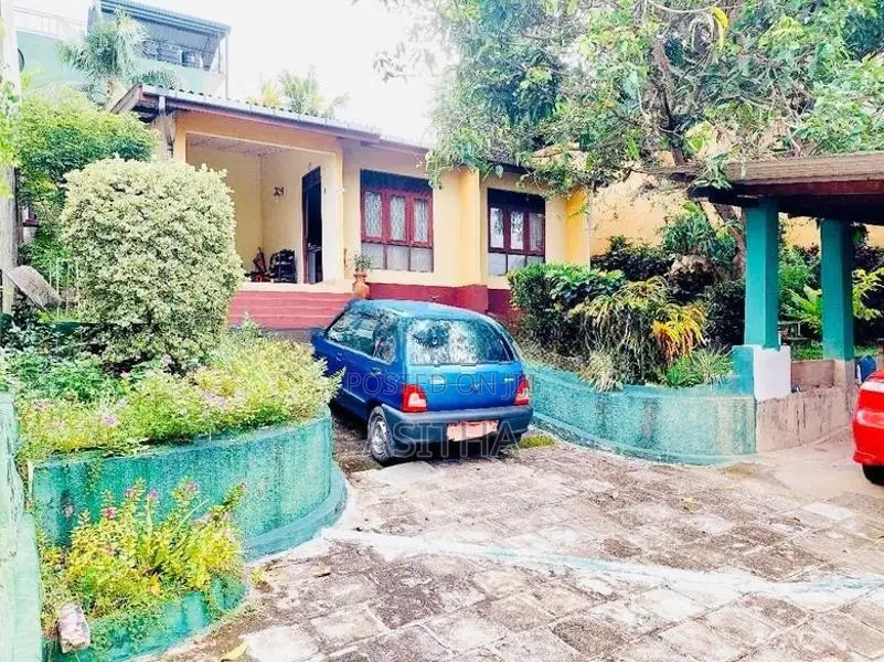 Beautiful land 16 perch nugegoda