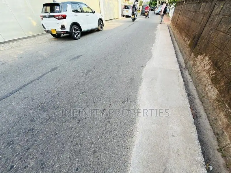 13 P Land with House for Sale at Facing Anderson Road Dehiwala