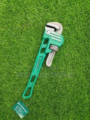 Pipe Wrinch 12"