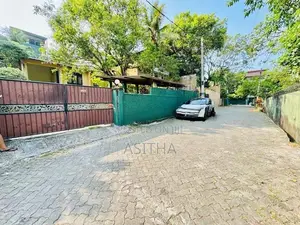 16 Perch Land for Sale Nugegoda