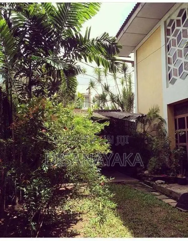 Two Storied House with Land for Sale Borella 1560