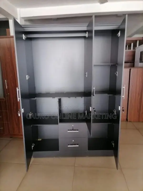 New Black Colour Melamine Wardrobe 6 X 4 Ft 3 Door Cupboard