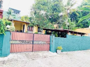 16 Perch Land for Sale Nugegoda