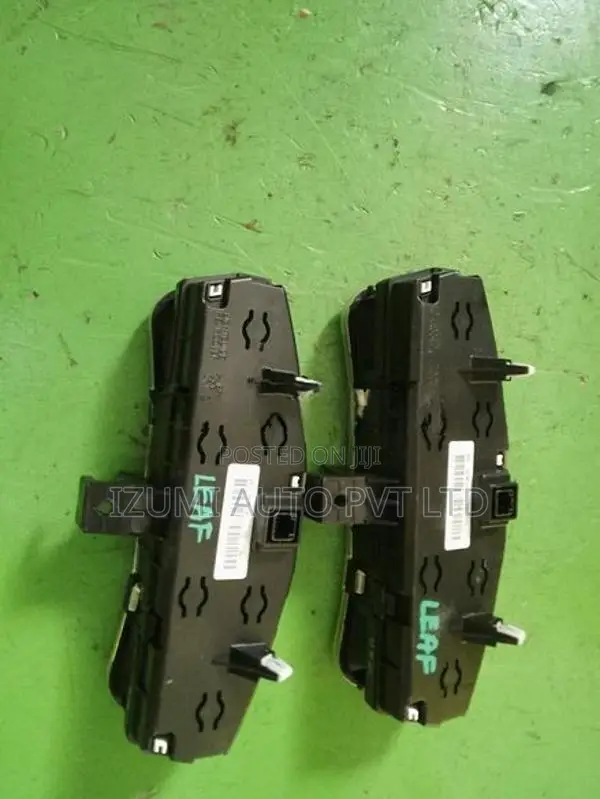 Nissan Leaf Speedo Meter