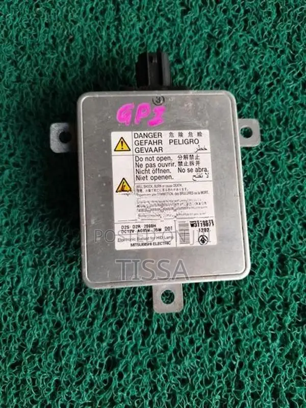 Honda Fit GP1 Xenon Headlight Ballast