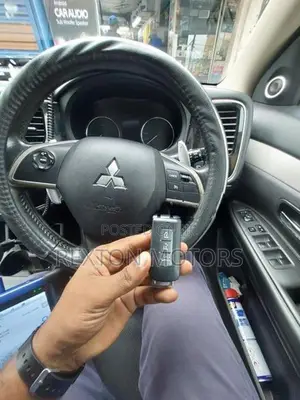 Mitsubishi Outlander Smart Key