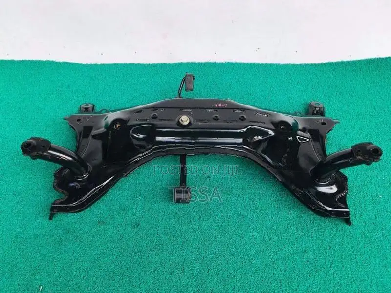 Toyota Passo KGC10 Engine Subframe