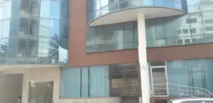 Colombo 3 : 13,500 sf (18P) Showroom for Sale