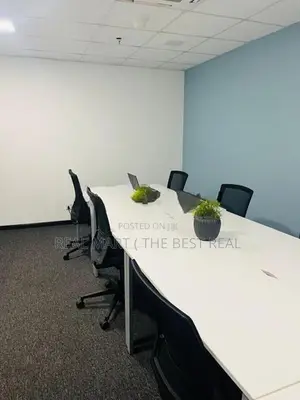Colombo 3 : 13,500 sf (18P) Showroom for Sale