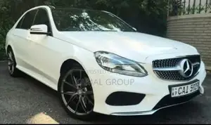 Mercedes Benz E300 Bluetec Hybrid 2015