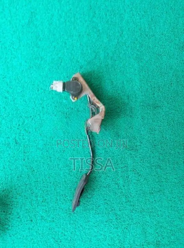 Nissan X Trail T30 Accelerator Pedal Sensor