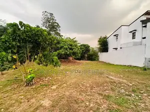(AFA948) water Front 16 P Land for Sale at Battramulla