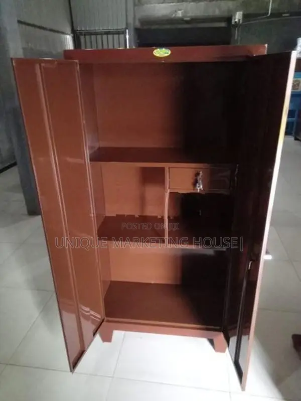 Modern 5x2.5ft Smart Steel Cupboards