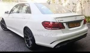 Mercedes Benz E300 Bluetec Hybrid 2015