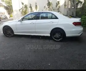 Mercedes Benz E300 Bluetec Hybrid 2015