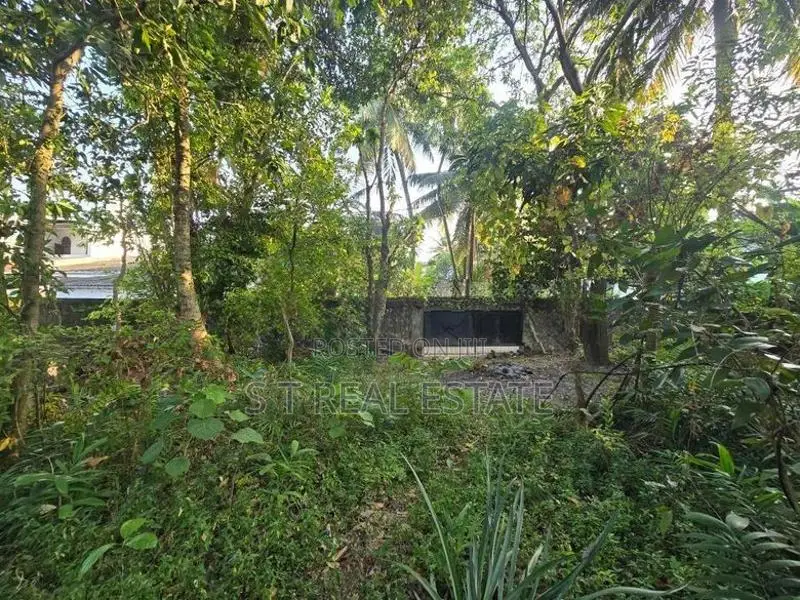 14.15P Residential Bare Land For Sale In Nawala