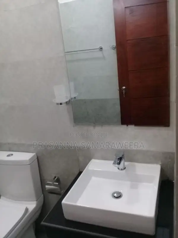 super luxury Brand New solid 2 Story House-piliyandala