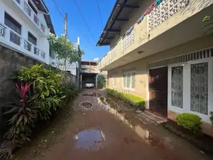 2story house for sale dehiwala DS1575