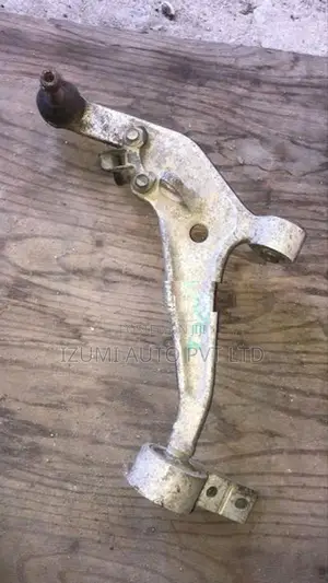 Nissan XTrail T30 Left side Lower Arm