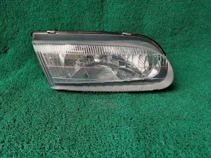 Nissan Presea PR11 Headlight